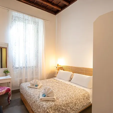 Apartment Domitia Spagna