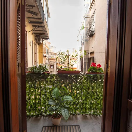 Domitia Spagna Appartamento *