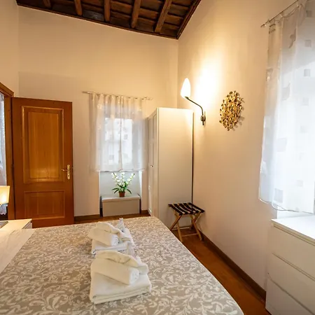 Domitia Spagna * Roma