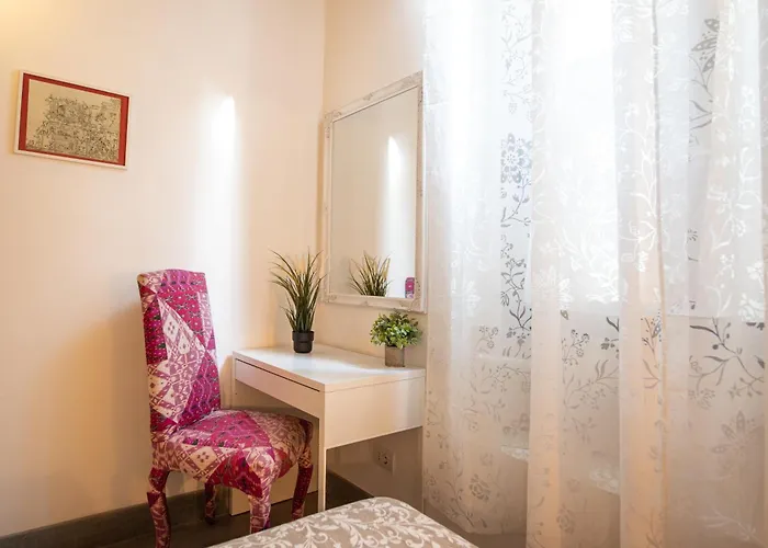 Domitia Spagna Διαμέρισμα *